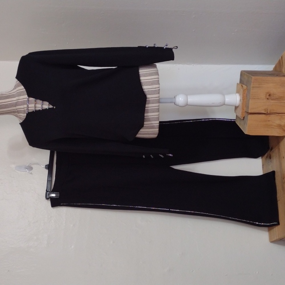 SOLO Black Knit 2 Pc Pullover Bling Sweater & Pants Set Size L